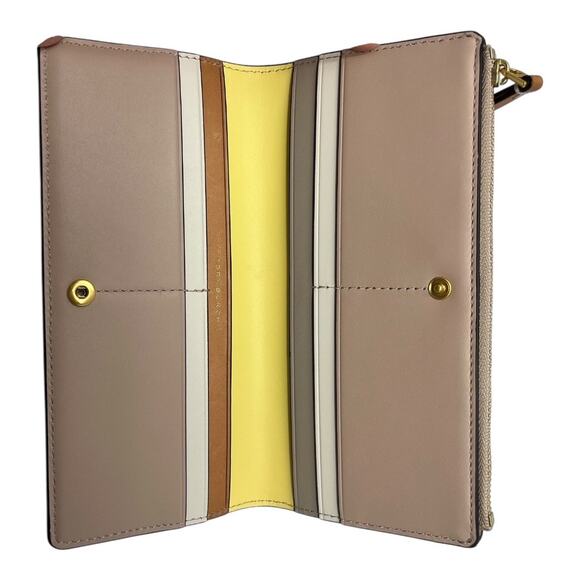 Tory Burch Robinson Pebbled Leather Zip Slim Wallet. Beige Multi-Color Interior - Picture 3 of 5